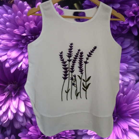 Embroidered Purple Heather Sleeveless Garden Girl Cottage Core  Top Size Medium - Picture 3 of 7